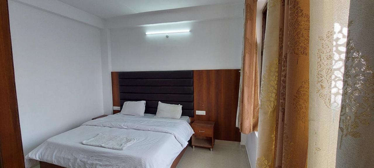 Peaceful Retreat Home Stay, دالهوزي المظهر الخارجي الصورة